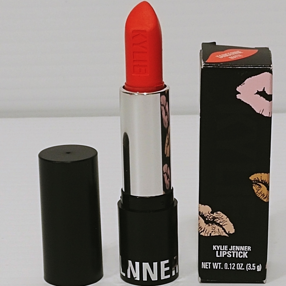 Kylie Cosmetics Matte Lipstick in Tangerine